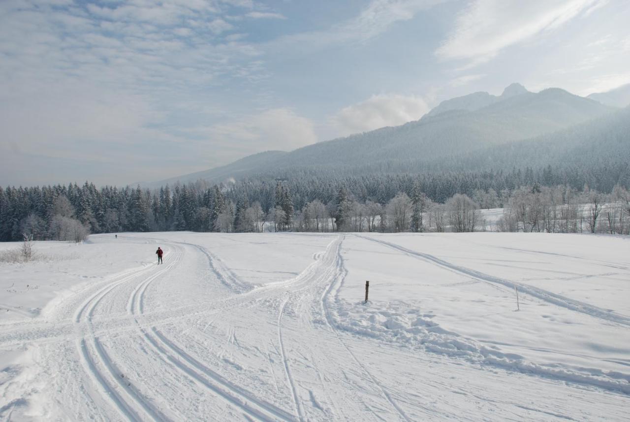 Hotel Eco Tatry Holiday& Spa Koscielisko Luaran gambar